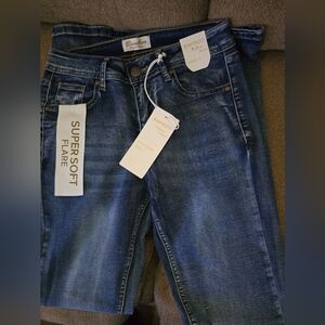 BAMBOO Women's Classic Blue Denim Jeans